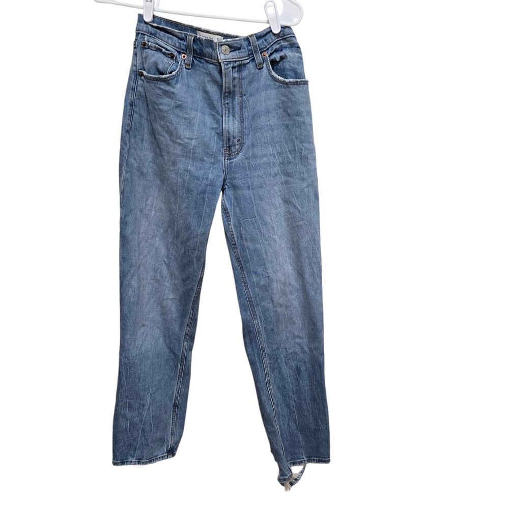 Abercrombie Curve Love Ultra High Rise Straight Jeans 27